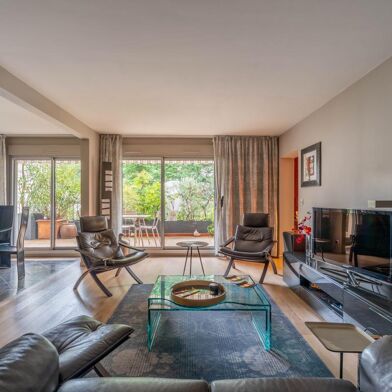 Appartement 6 pièces 430000 €