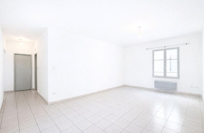 Appartement à vendre Villeneuve-lès-Avignon 2 pièces 58 m², cave — photo 2