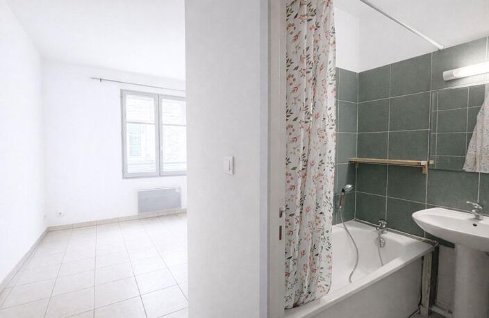 Appartement à vendre Villeneuve-lès-Avignon 2 pièces 58 m², cave — photo 5