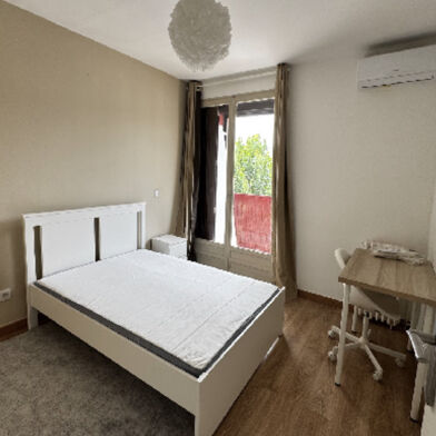 Appartement  450 €