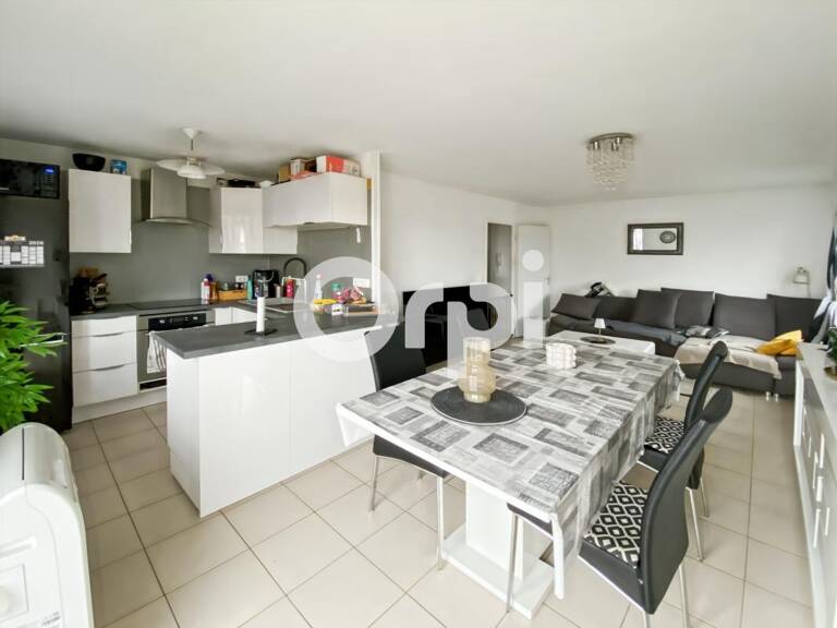 Appartement À Vendre — photo 1