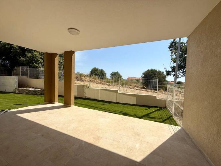 Appartement T4 avec jardin de 113 m² - FURIANI — photo 1