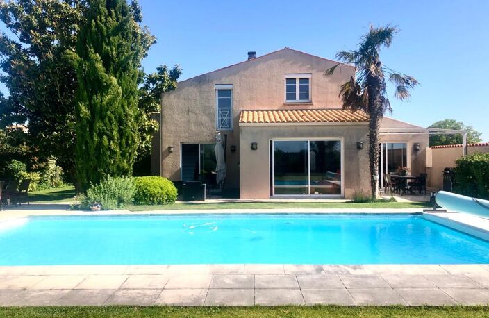 Maison avec T2 sur magnifique jardin, piscine — photo 2