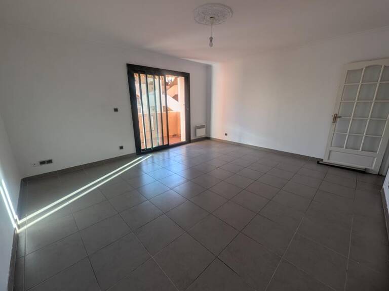 Appartement À Vendre La Garde — photo 1