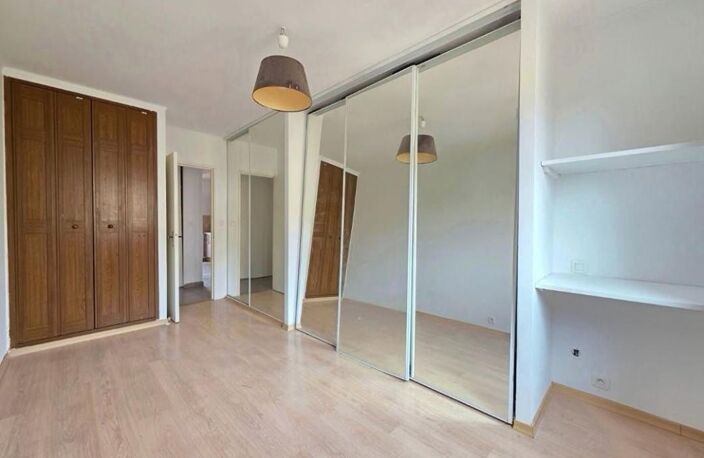 Appartement À Vendre La Garde — photo 4