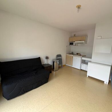 Appartement 1 pièces 390 €