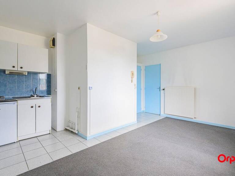 Appartement À Louer proche IUT de Reims et de la faculté de sciences — photo 1