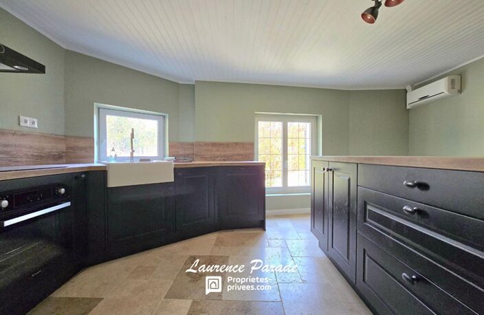 Maison 158m² en pierre, dépendance , terrain, ruisseau — photo 3