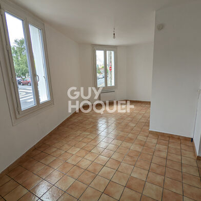 Appartement 2 pièces 504 €