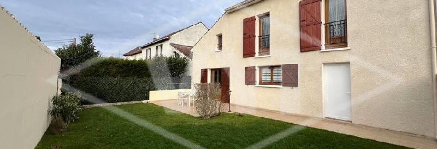 Maison 5 Pièces 92 m² à vendre à Combs-la-Ville (77380)