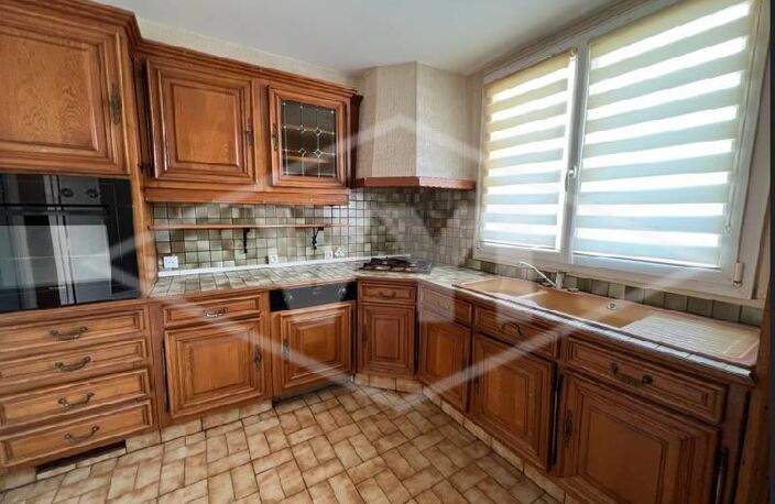 Vente maison 5 pièces 110 m² Quincy-sous-Sénart (91480) — photo 5