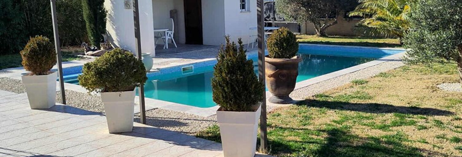 Maison 5 Pièces 100 m² à vendre à Eyguières (13430)