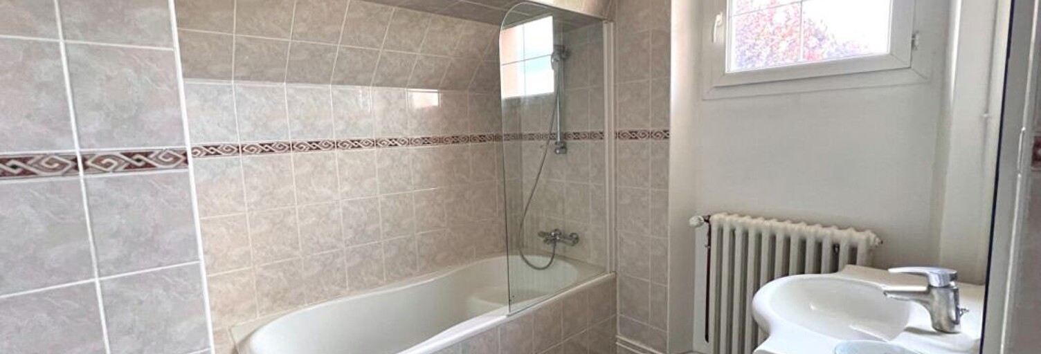 Immeuble  340 m² à vendre à La Ville-aux-Clercs (41160)