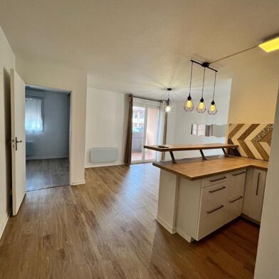 Appartement 2 pièces 618 €