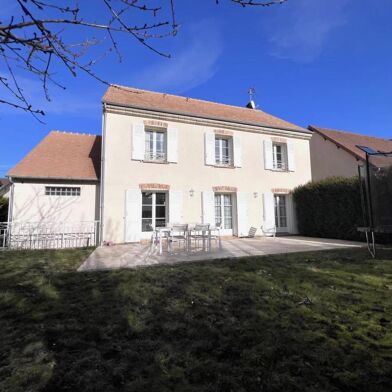 Maison 8 pièces 699000 €
