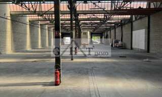Local industriel  1635 m² à vendre à Pantin (93500)