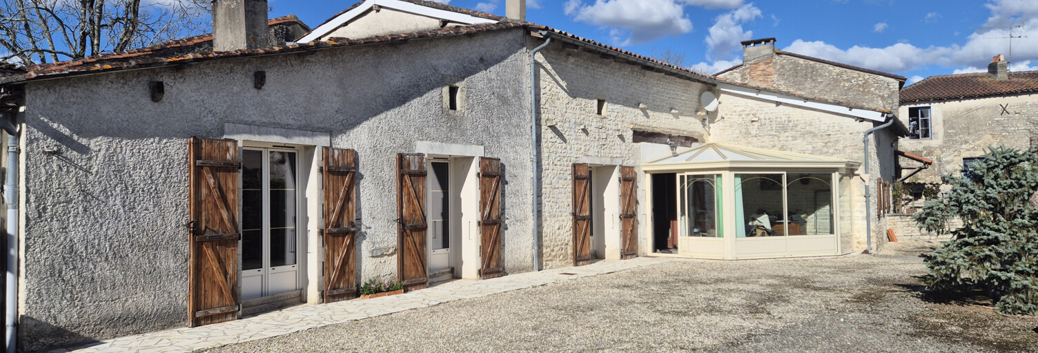 Maison 6 Pièces 195 m² à vendre à Saint-Amant-de-Boixe (16330)