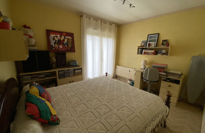 Maison T4 de 145 m2 dont 50m2 de dépendances sur combles amé — photo 5