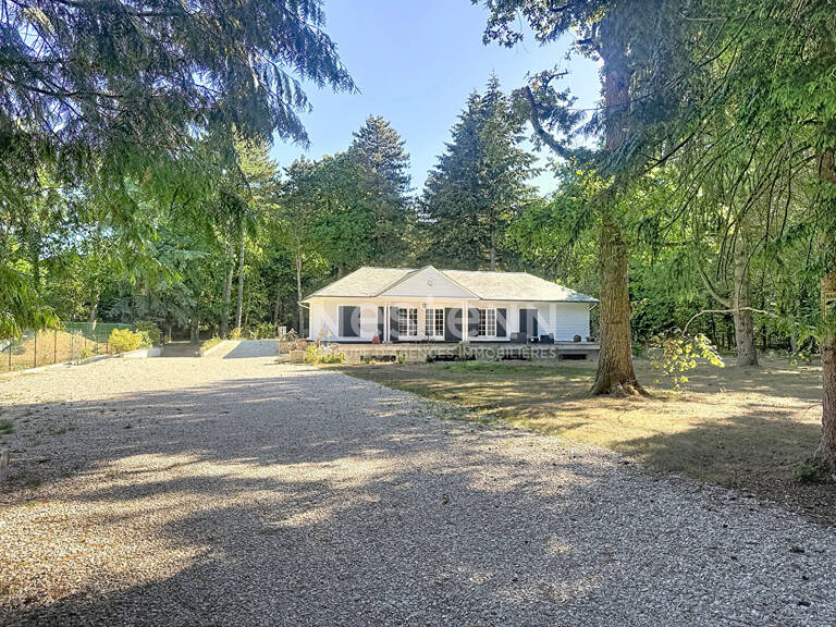 Maison au coeur du Lys , 6 pièces,  4700 m² de terrain — photo 1