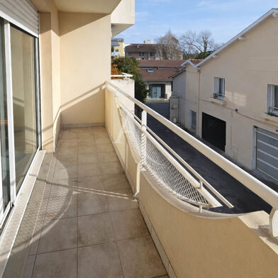 Appartement 3 pièces 145000 €