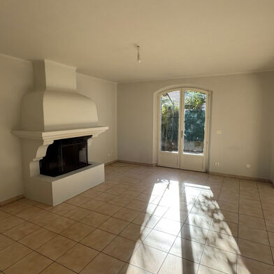 Maison 4 pièces 1900 €