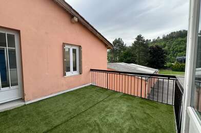 Appartement 3 pièces 690 €