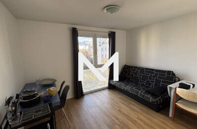 Lot de 6 studios meublés et 3 stationnements — photo du bien