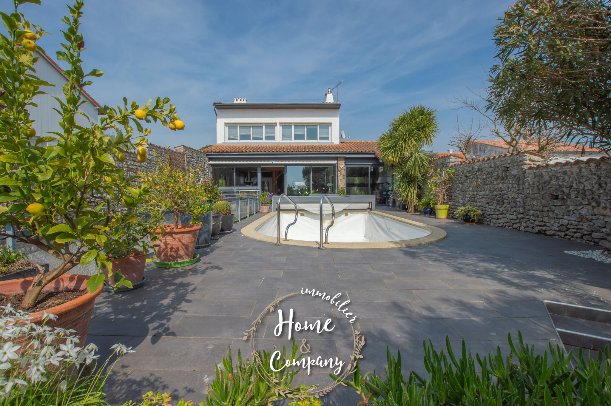 Villa / Maison  T6 à vendre Vaux-sur-Mer 17640