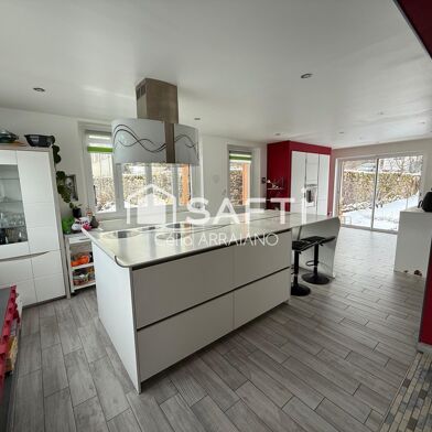 Maison 7 pièces 360000 €