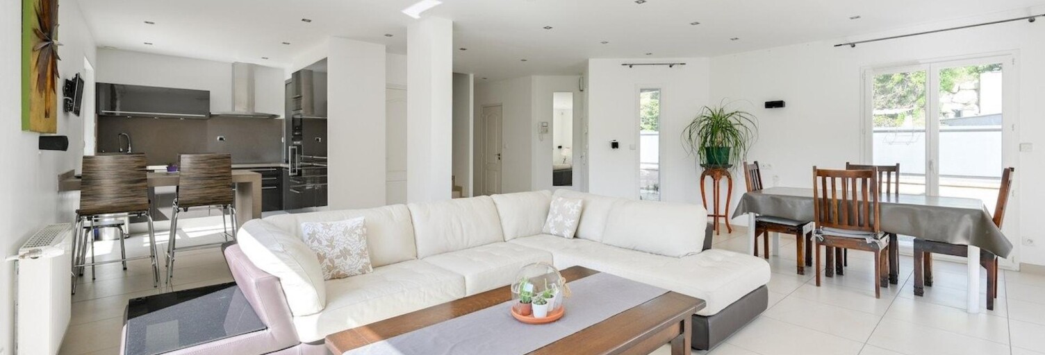 Maison 5 Pièces 115 m² à vendre à Massieux (01600)