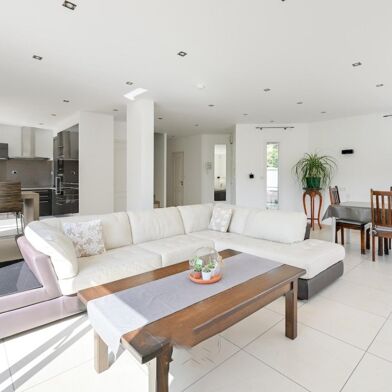 Maison 5 pièces 469000 €