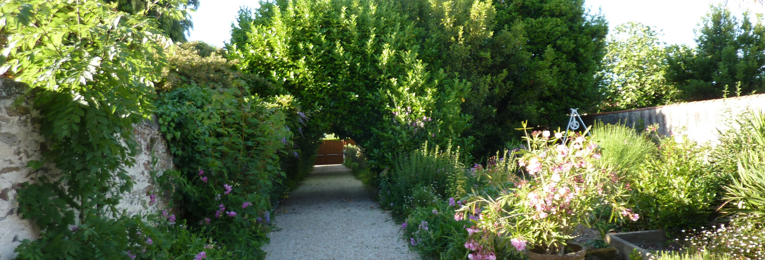 Maison 5 Pièces 101 m² à vendre à Coëx (85220)