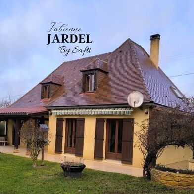 Maison 7 pièces 323000 €