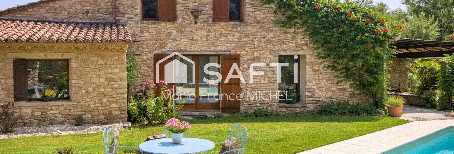 Maison 15 Pièces 328 m² à vendre à Gordes (84220)