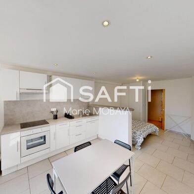 Appartement 1 pièces 700 €