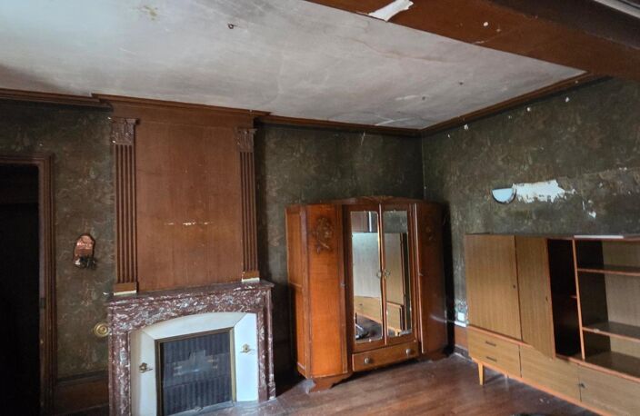 Belle maison de bourg ancienne gros potentiel — photo 4