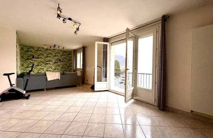 GRENOBLE  /LIMITE ST MARTIN D HERES. AFFAIRE ! — photo 4