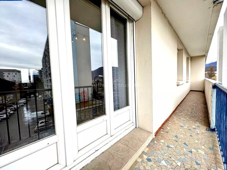 GRENOBLE  /LIMITE ST MARTIN D HERES. AFFAIRE ! — photo 1