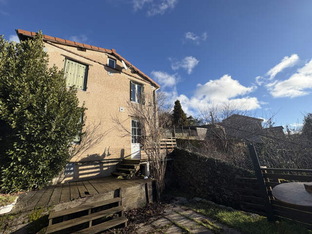 Maison de village 3 pièces avec extérieur — photo du bien