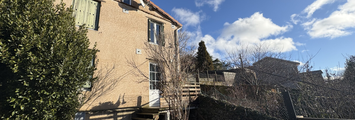 Maison 3 Pièces 66 m² à vendre à Bourg-Argental (42220)