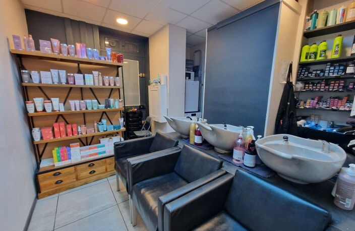 FOND DE COMMERCE   SALON DE COIFFURE   LYON BACHUT — photo 4