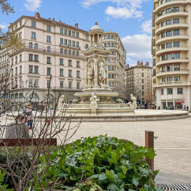 Appartement 2 pièces 330000 €