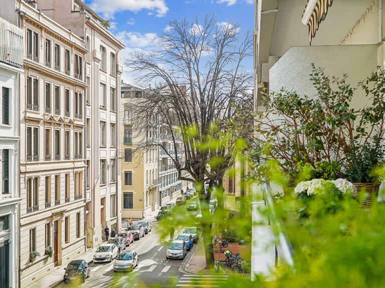 Lyon 6eme - Puvis de Chavanne: Un charmant appartement rénov — photo 1