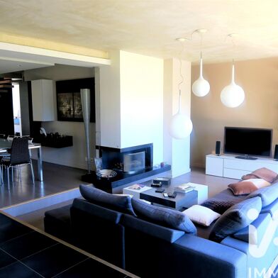 Maison 6 pièces 587000 €