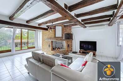 Maison 10 pièces 579000 €