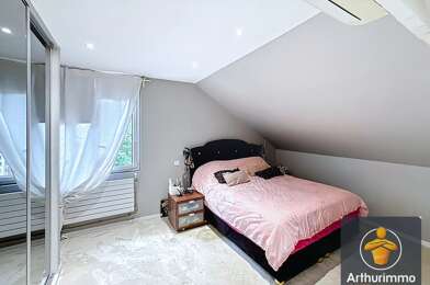 Maison 10 pièces 579000 €
