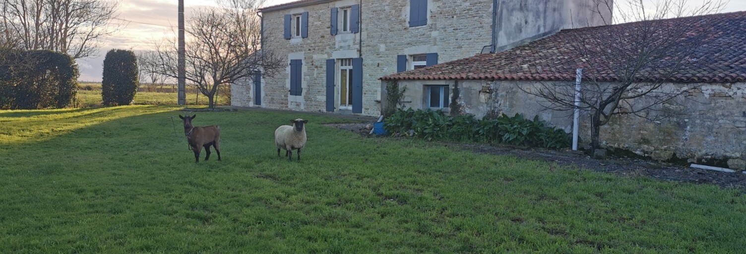 Maison 5 Pièces 212 m² à vendre à Marans (17230)