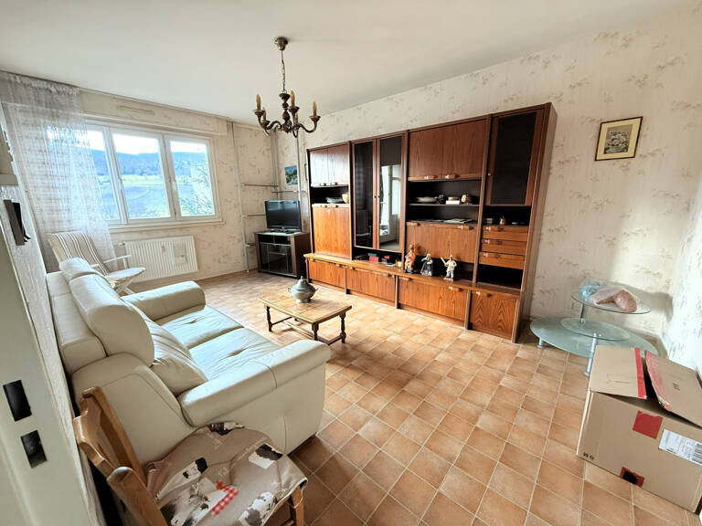 Cognin, proche toutes commodités, lumineux T4 en étage élevé — photo 1