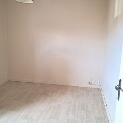 Appartement 1 pièces 410 €