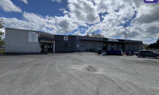 Immeuble  1083 m² à louer à Pamiers (09100)